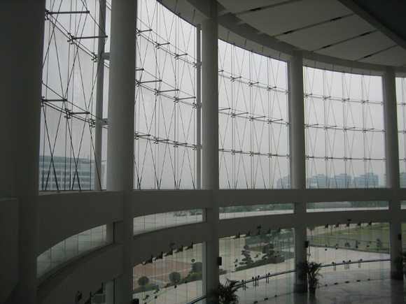 順德圖書館內(nèi)部點式玻璃幕墻配件系統(tǒng).jpg 順德圖書館內(nèi)部點式玻璃幕墻配件系統(tǒng).jpg