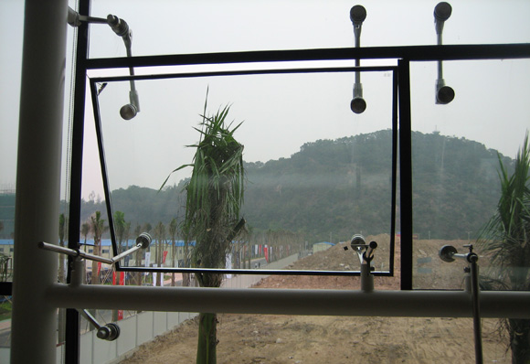 半島城邦中不銹鋼開(kāi)窗器的運(yùn)用.jpg 半島城邦中不銹鋼開(kāi)窗器的運(yùn)用.jpg