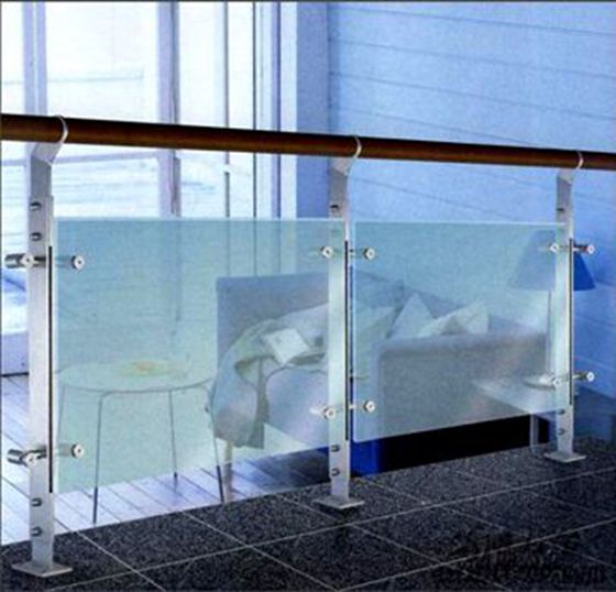 不銹鋼玻璃護(hù)欄立柱 不銹鋼玻璃護(hù)欄立柱