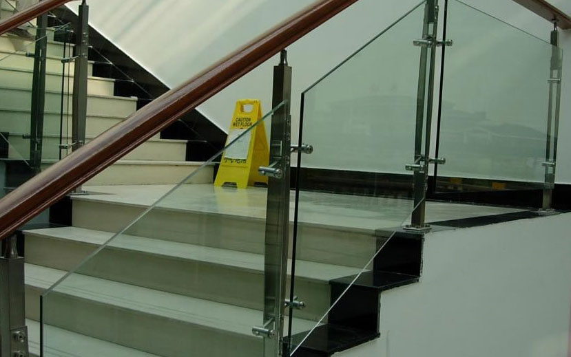 樓梯不銹鋼立柱生銹 樓梯不銹鋼立柱生銹