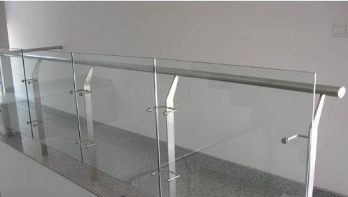 護(hù)欄不銹鋼立柱 護(hù)欄不銹鋼立柱