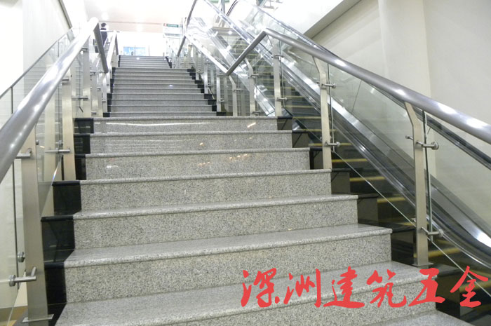 不銹鋼樓梯立柱