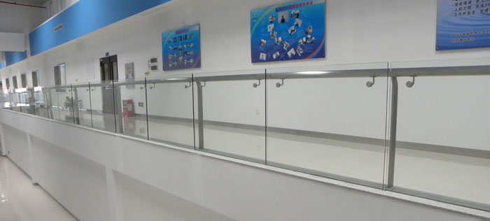 不銹鋼立柱 不銹鋼立柱