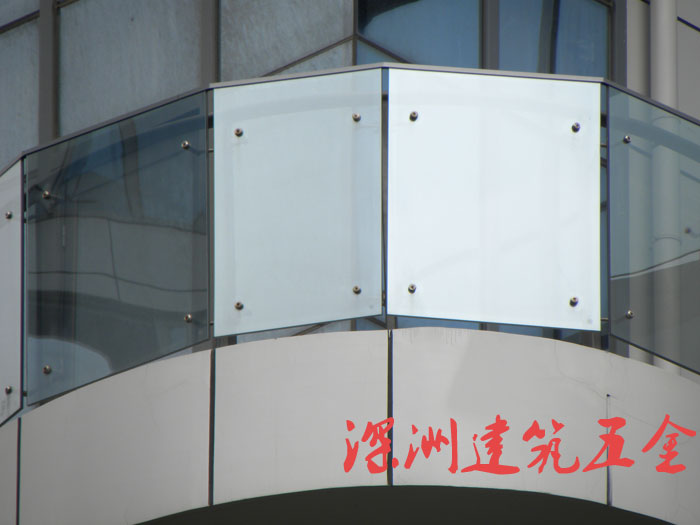 陽臺不銹鋼工程立柱安裝效果圖 陽臺不銹鋼工程立柱安裝效果圖