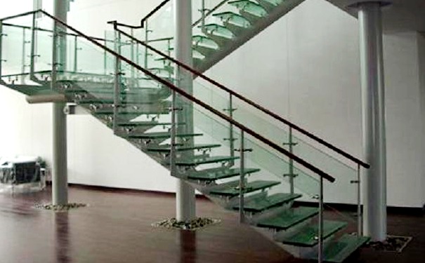 室外不銹鋼樓梯扶手 室外不銹鋼樓梯扶手