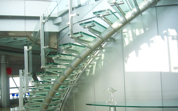 最新旋轉(zhuǎn)不銹鋼樓梯欄桿圖片