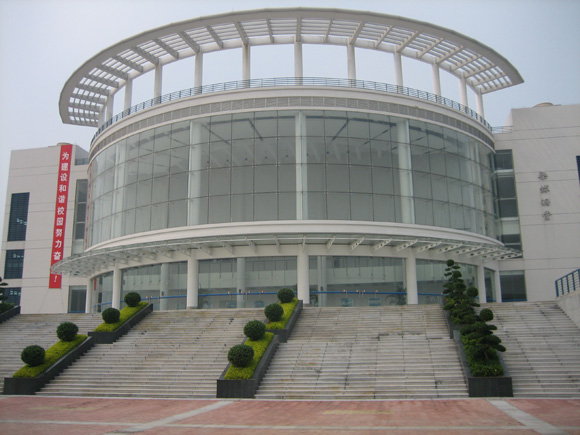 玻璃幕墻配件在順德圖書館的工程案例